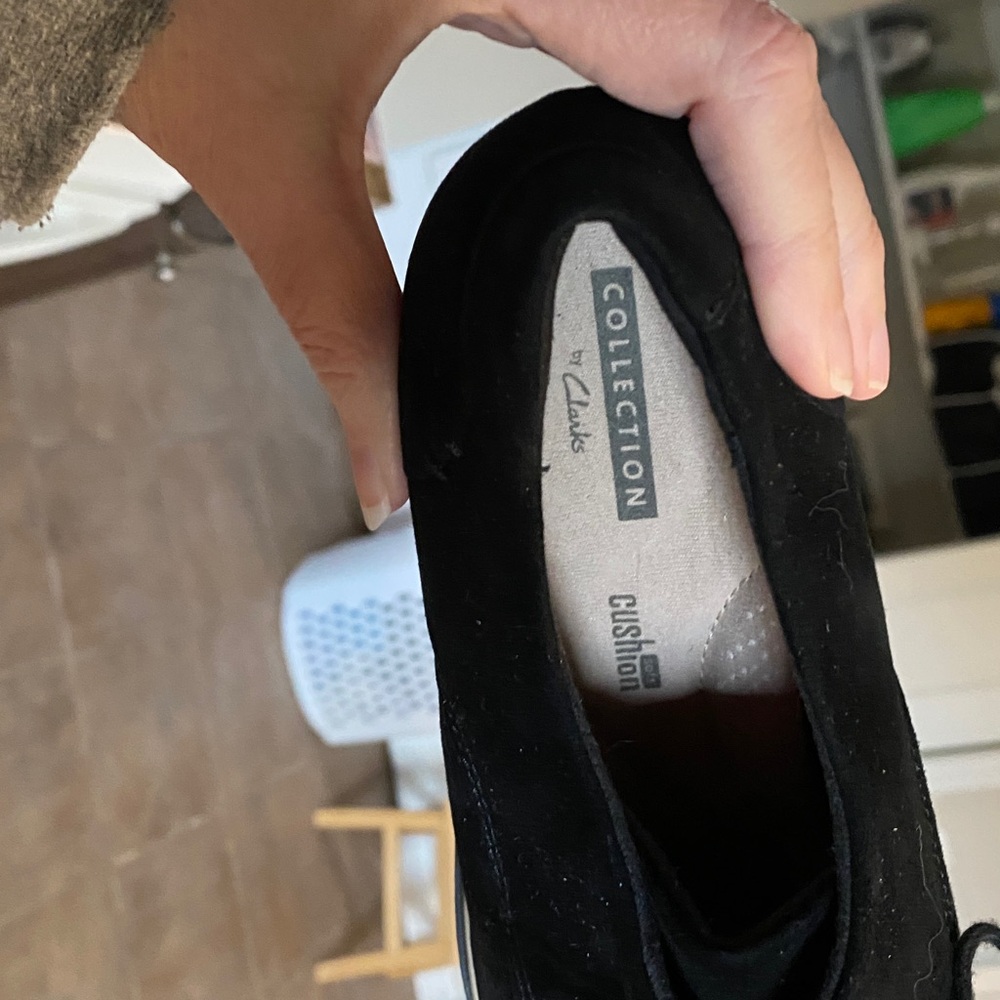 Clark’s Loafers - Picture 2 of 9